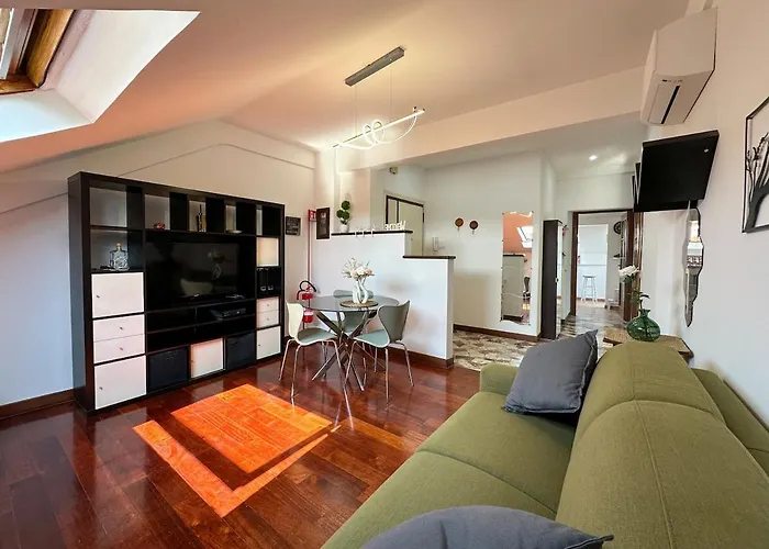 The Mansard Loft Apartment *